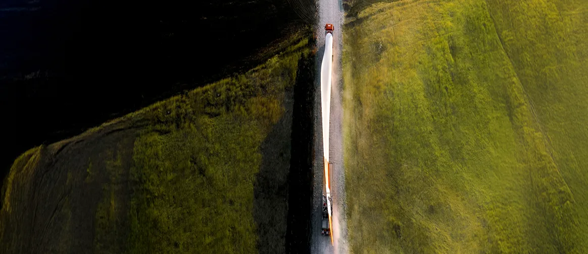 Turbine blade for a wind turbine being transported