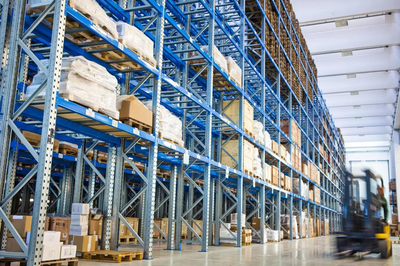 Industry Storehouse ForkliftKn