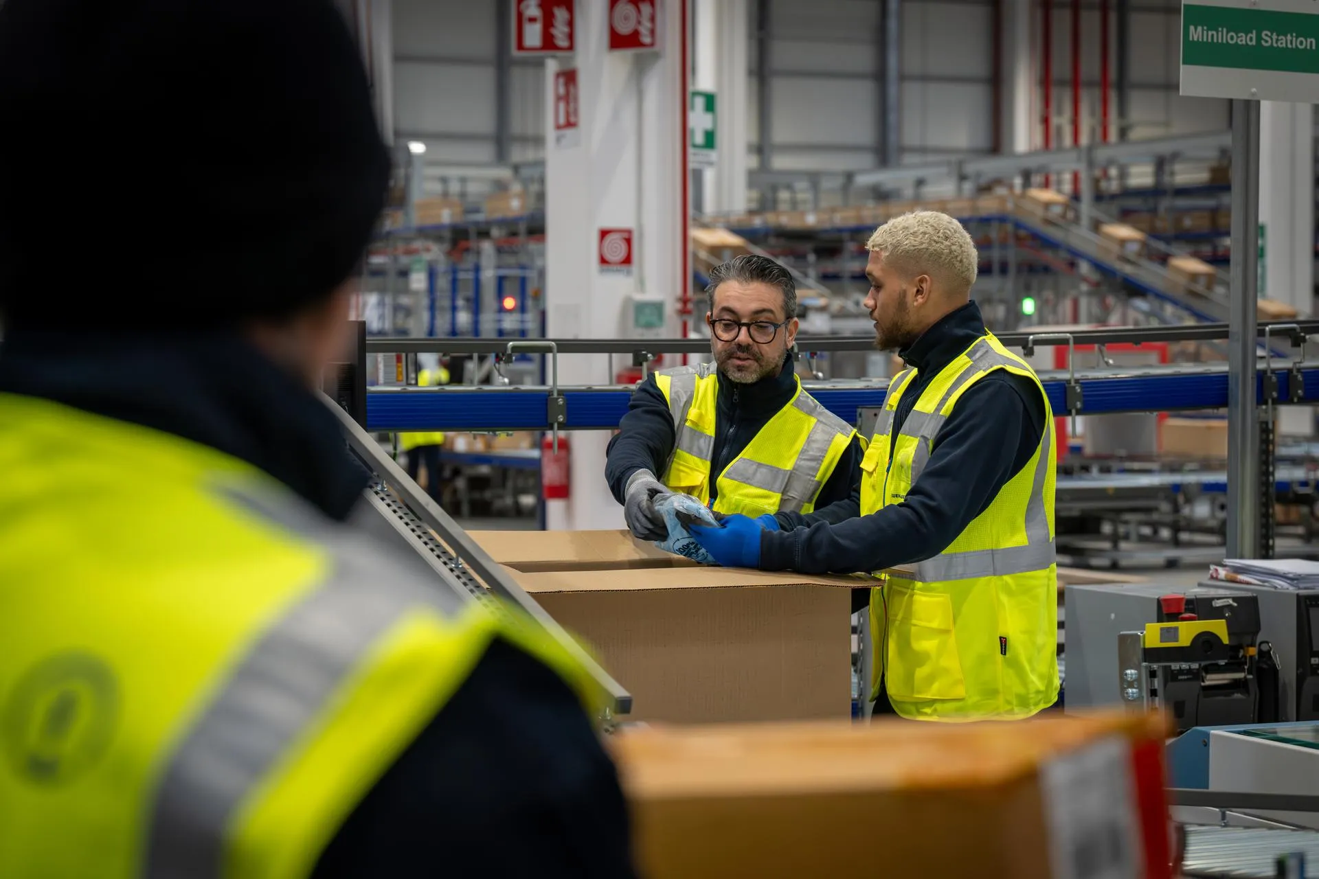 Bartolomeo Loguercio and Eduardo Ramalho People-Mantova inside warehouse