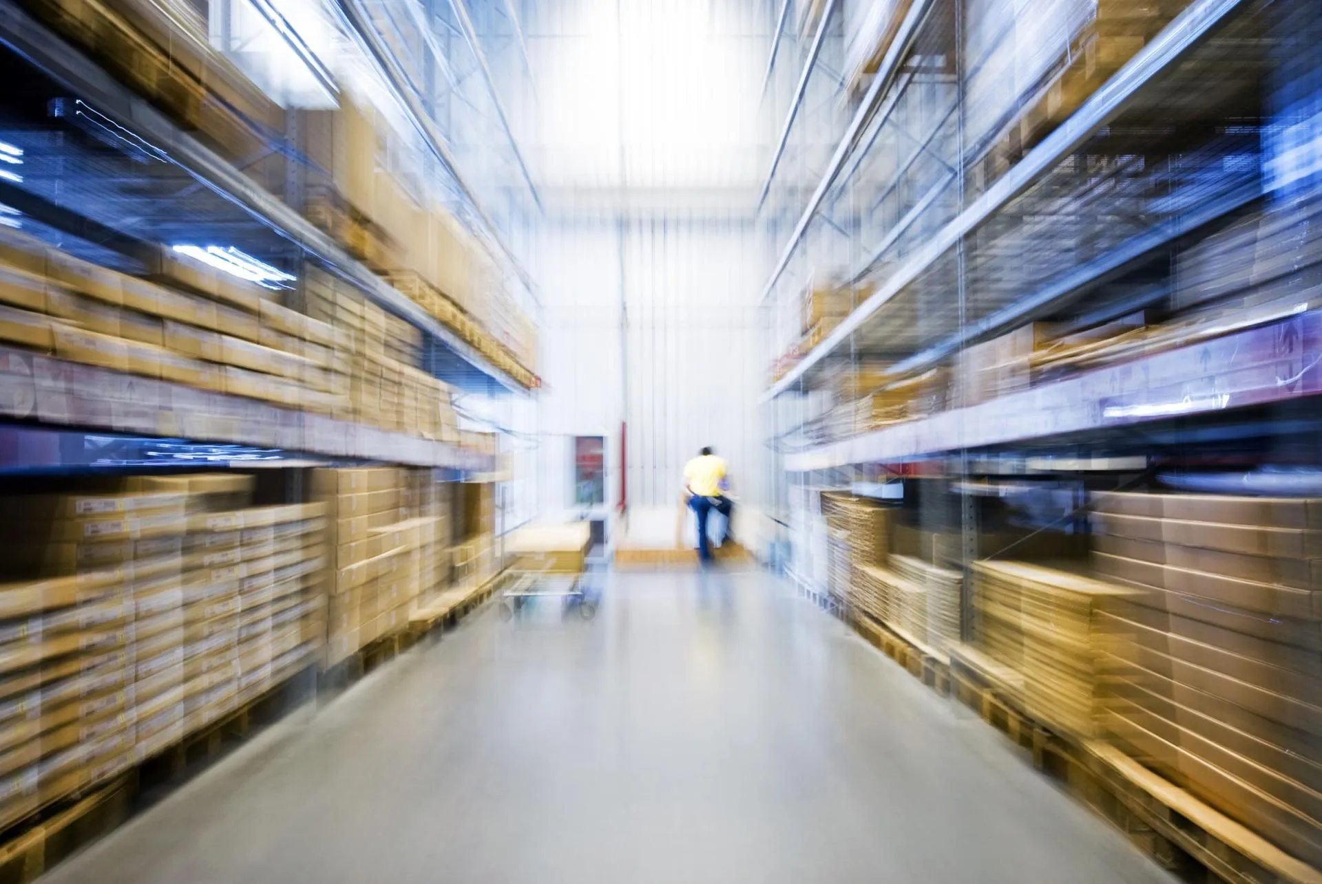 Warehouse loaded with pallets