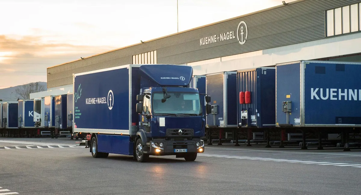 Kuehne+Nagel electric truck arrives at the warehouse